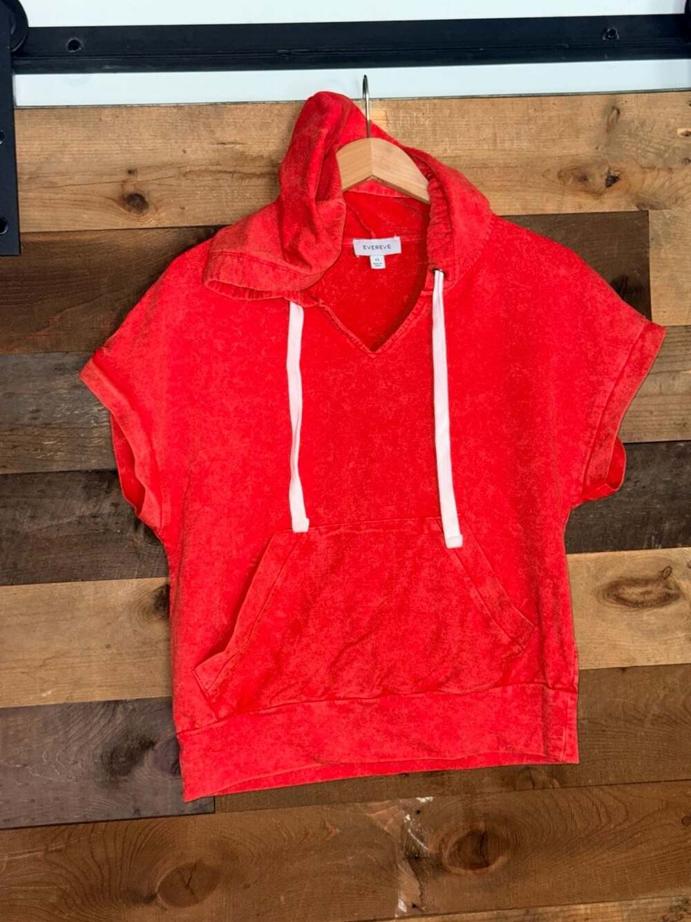 Evereve Red Acid Wash Short Sleeve Pullover Hoodie XS 0814